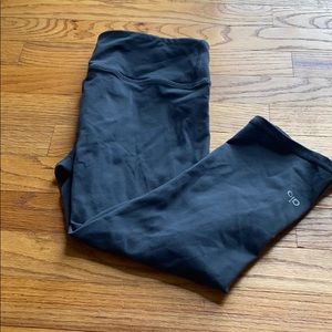 Alo cropped leggings